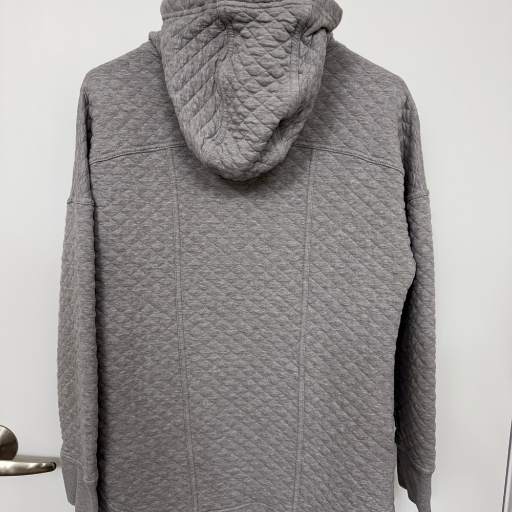 Patagonia Quilted Zip Hoodie in Light Gray - Picture 4 of 12
